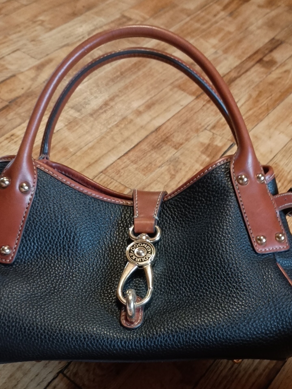 Dooney & Bourke Pebble Grain Small Logo Lock Satchel Black Tan Leather Like New